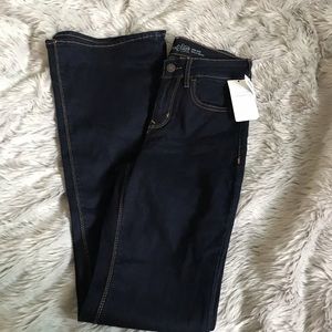 NWT Old Navy Dark wash high rise jeans size 2